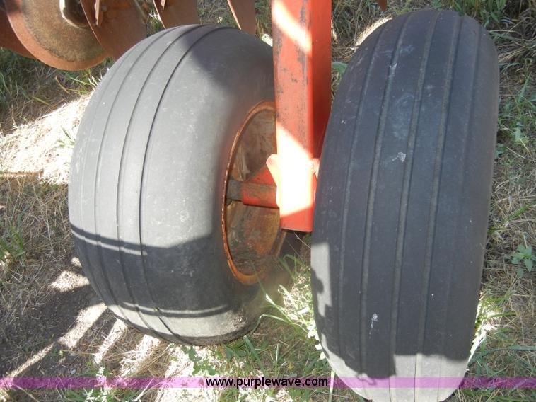 image for item D4325 White Farm 10' batwing disk