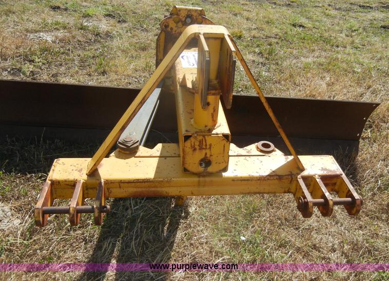 image for item D4326 Ford 7864 8' blade