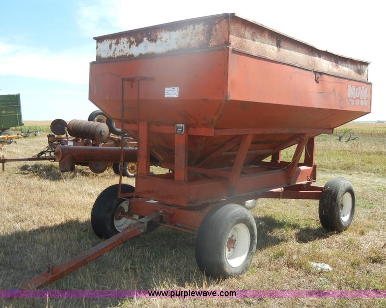 image for item D4328 M & W Little Red gravity wagon
