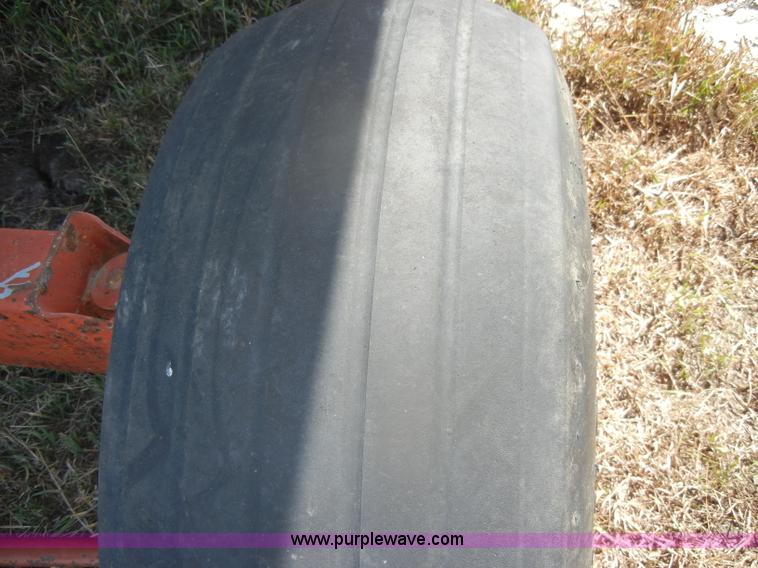 image for item D4328 M & W Little Red gravity wagon