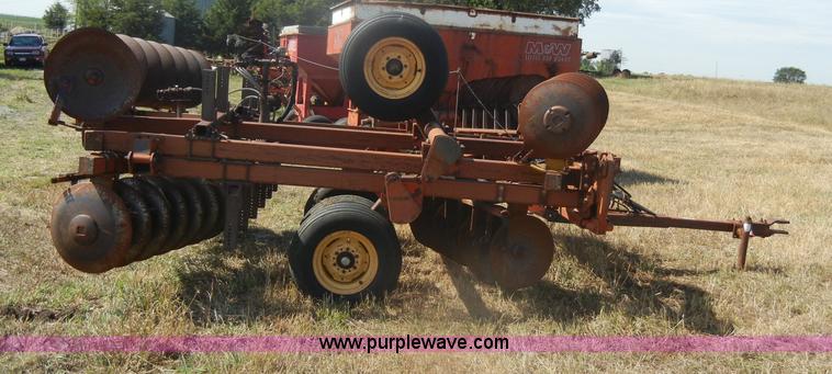 image for item D4329 Kewanee 1010 batwing disk