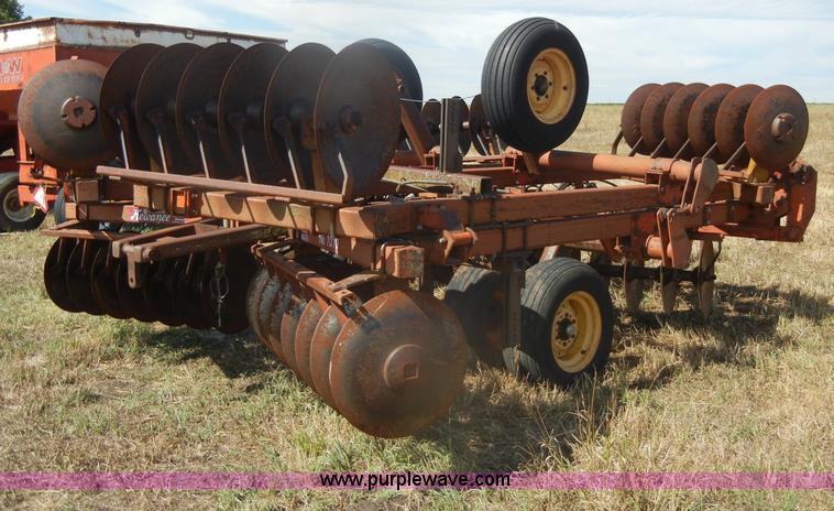 image for item D4329 Kewanee 1010 batwing disk