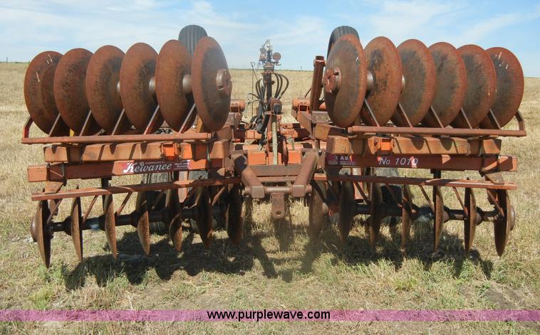 image for item D4329 Kewanee 1010 batwing disk