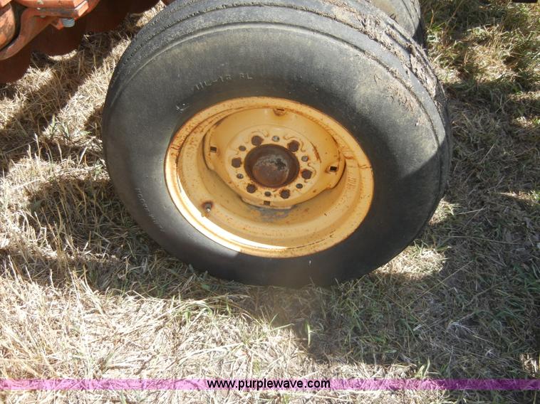 image for item D4329 Kewanee 1010 batwing disk