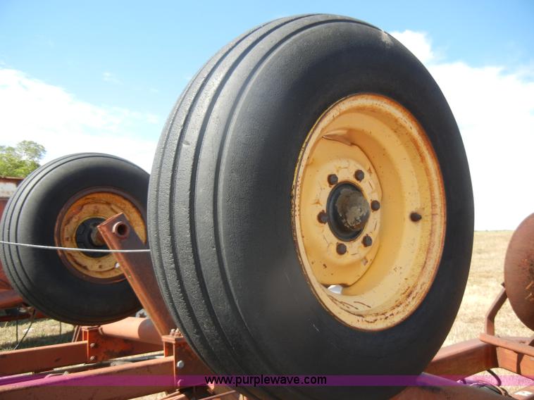 image for item D4329 Kewanee 1010 batwing disk