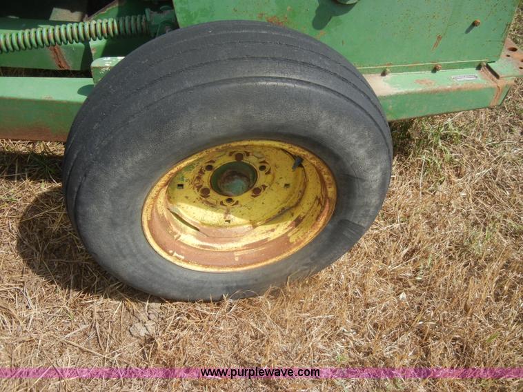 image for item D4332 John Deere 38 forage cutter