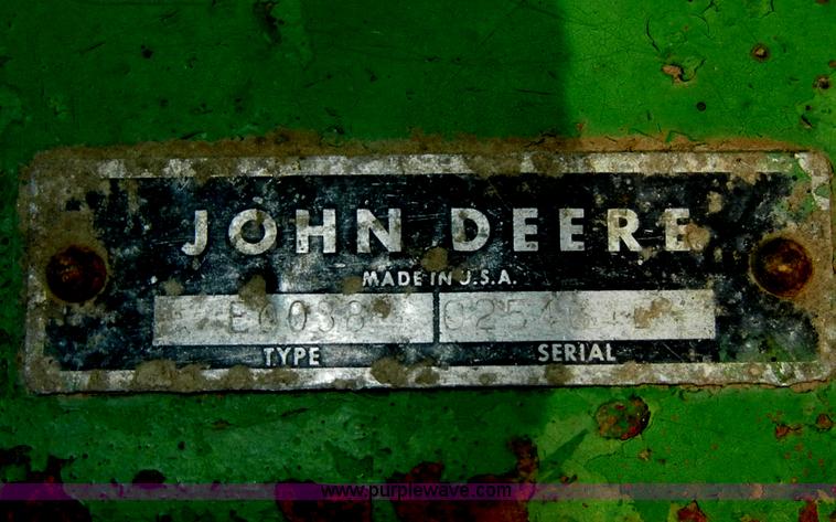 image for item D4332 John Deere 38 forage cutter