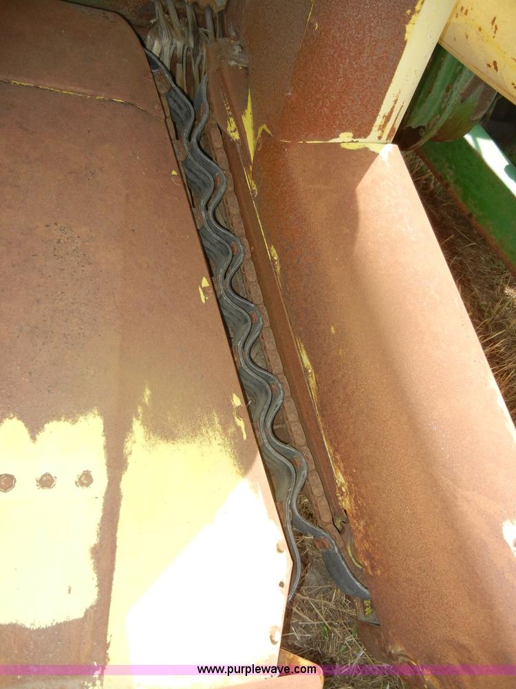 image for item D4332 John Deere 38 forage cutter