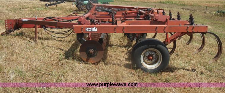 image for item D4334 Case IH 6500 Conser-Till chisel plow
