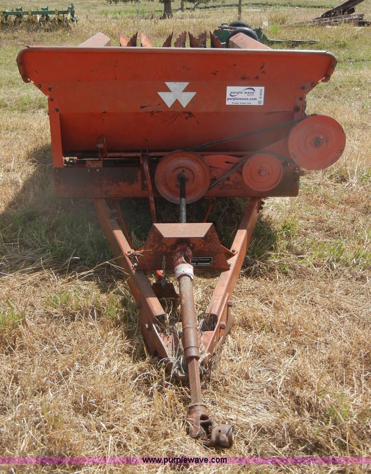 image for item D4335 Massey-Ferguson 160 manure spreader