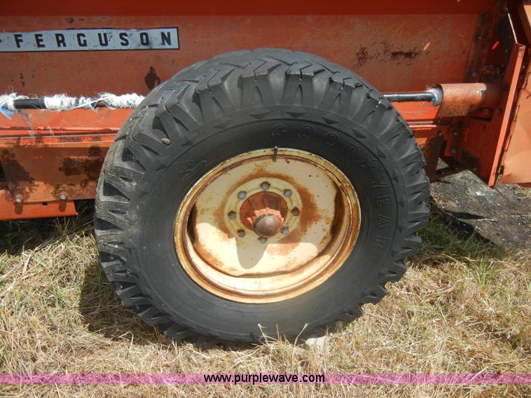 image for item D4335 Massey-Ferguson 160 manure spreader