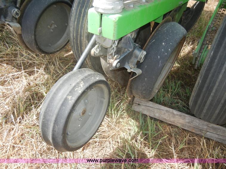 image for item D4337 Deutz Allis 385 Quadra Disk no-till planter