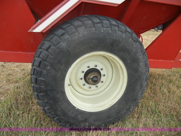 image for item D4340 E-Z Trail 500 grain cart