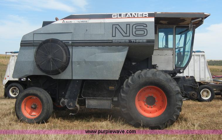 image for item D4388 1983 Gleaner N6 Series III combine