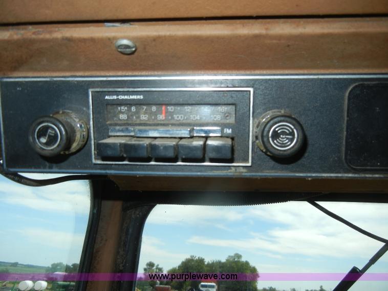 image for item D4388 1983 Gleaner N6 Series III combine