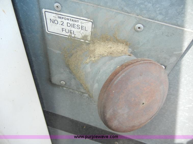 image for item D4388 1983 Gleaner N6 Series III combine