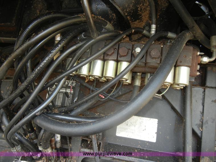 image for item D4388 1983 Gleaner N6 Series III combine