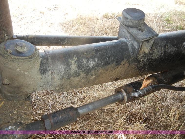 image for item D4388 1983 Gleaner N6 Series III combine