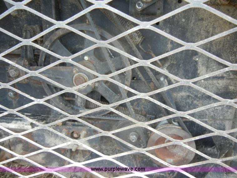 image for item D4388 1983 Gleaner N6 Series III combine