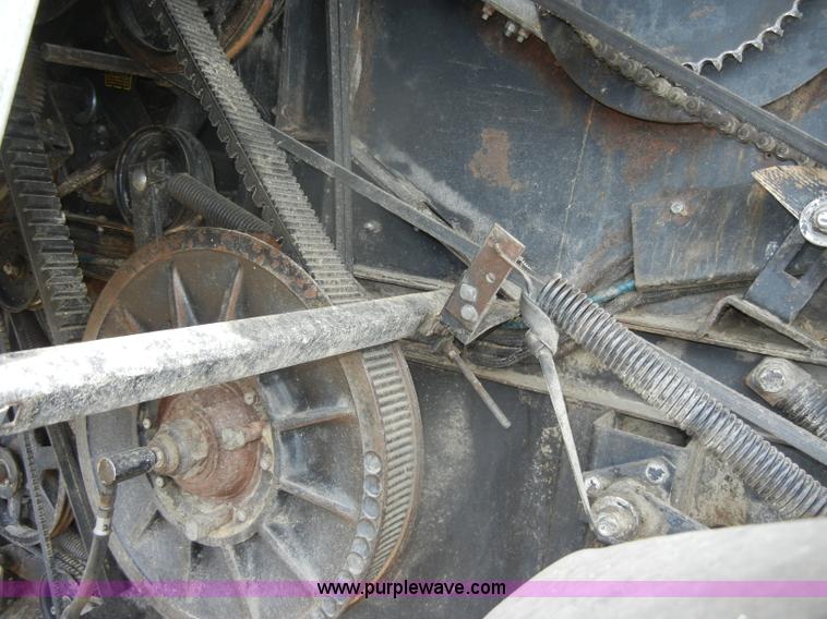 image for item D4388 1983 Gleaner N6 Series III combine