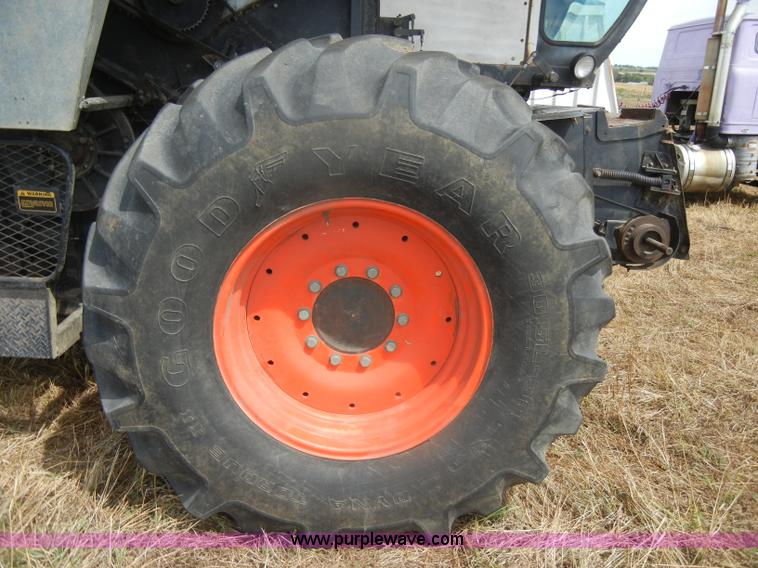 image for item D4388 1983 Gleaner N6 Series III combine