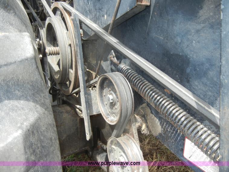 image for item D4388 1983 Gleaner N6 Series III combine