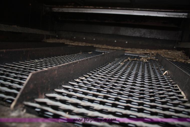 image for item D4388 1983 Gleaner N6 Series III combine