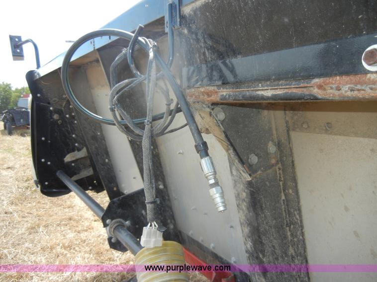 image for item D4389 AGCO 800 Series flex platform with trailer