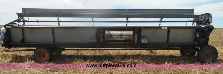 image for item D4390 Deutz Allis 24' rigid combine platform with trailer