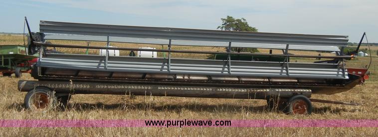 image for item D4390 Deutz Allis 24' rigid combine platform with trailer