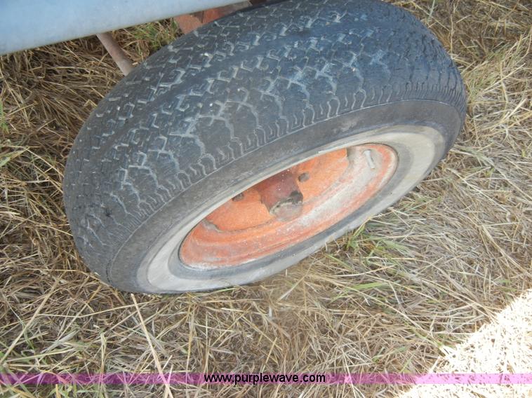 image for item D4390 Deutz Allis 24' rigid combine platform with trailer