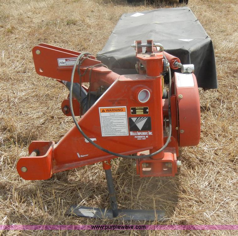 image for item D4392 2010 AGCO Hesston 3009 disc mower