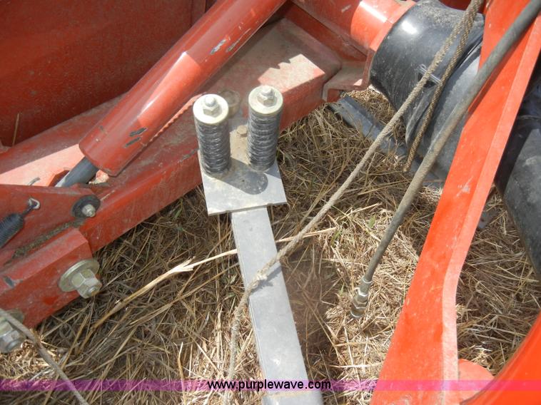 image for item D4392 2010 AGCO Hesston 3009 disc mower