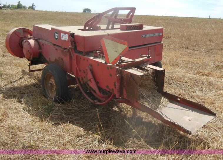 image for item D4393 Massey-Ferguson 12 small square baler