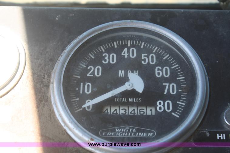 image for item D4394 1965 White Freightliner grain truck