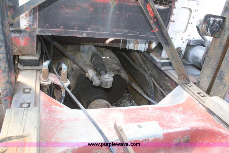 image for item D4394 1965 White Freightliner grain truck