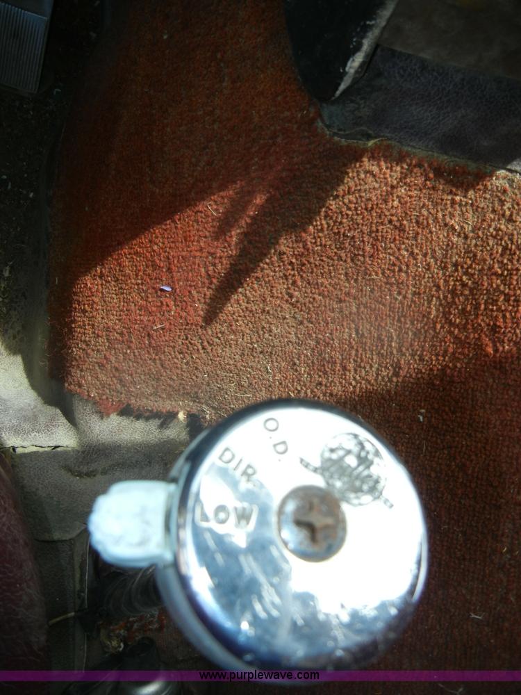 image for item D4500 1974 Transtar International semi truck