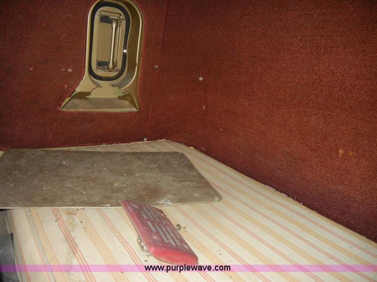 image for item D4500 1974 Transtar International semi truck