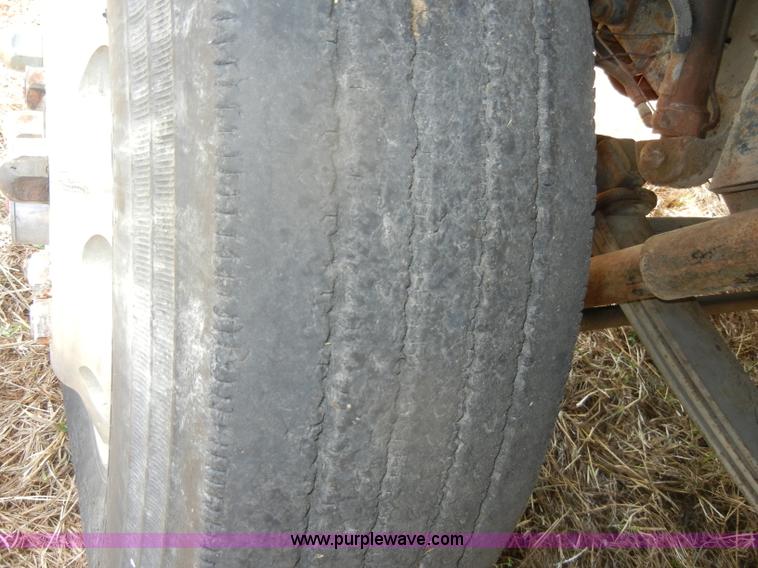 image for item D4500 1974 Transtar International semi truck