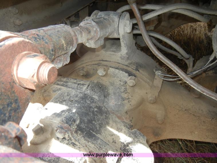 image for item D4500 1974 Transtar International semi truck