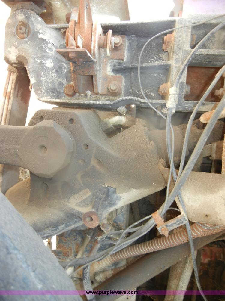 image for item D4500 1974 Transtar International semi truck