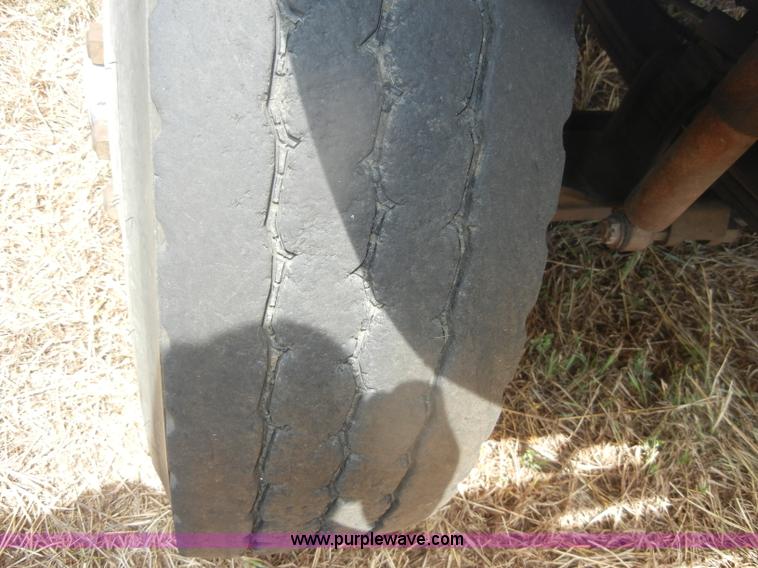 image for item D4500 1974 Transtar International semi truck