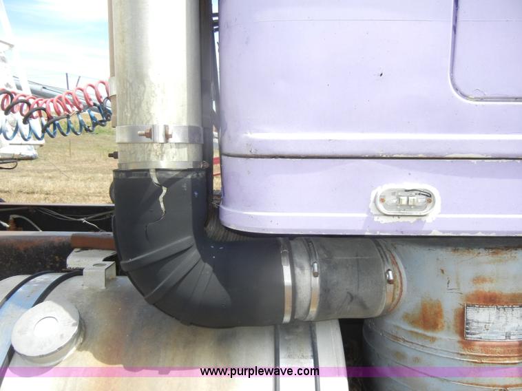 image for item D4500 1974 Transtar International semi truck