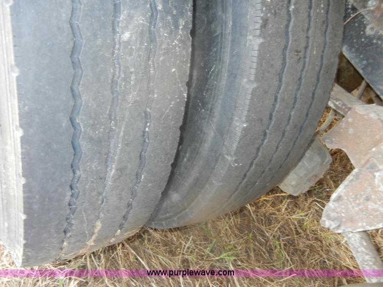 image for item D4500 1974 Transtar International semi truck