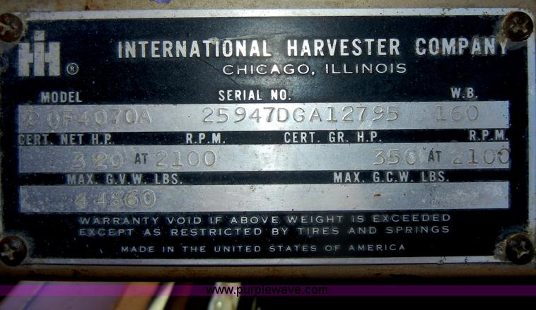 image for item D4500 1974 Transtar International semi truck