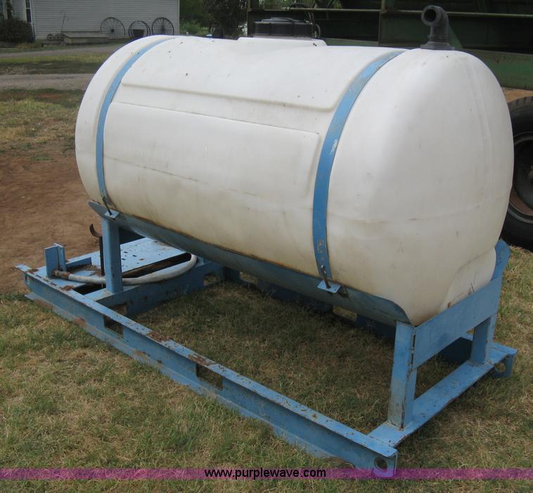 image for item A6483 300 gallon poly spray tank