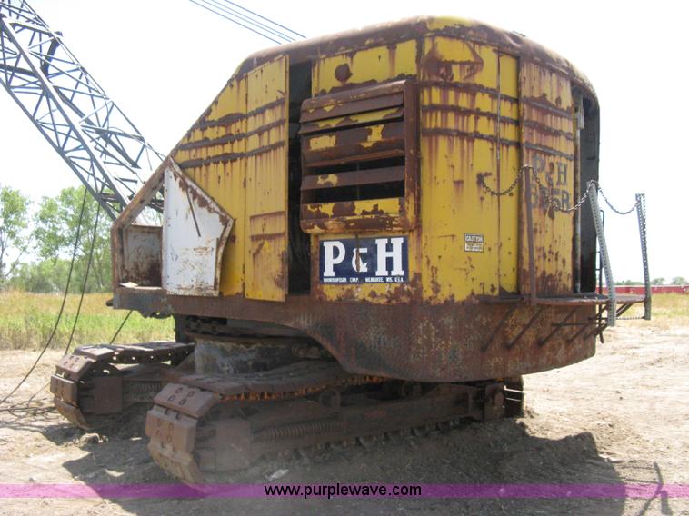 image for item A6493 P & H 655B drag-line lattice boom crane