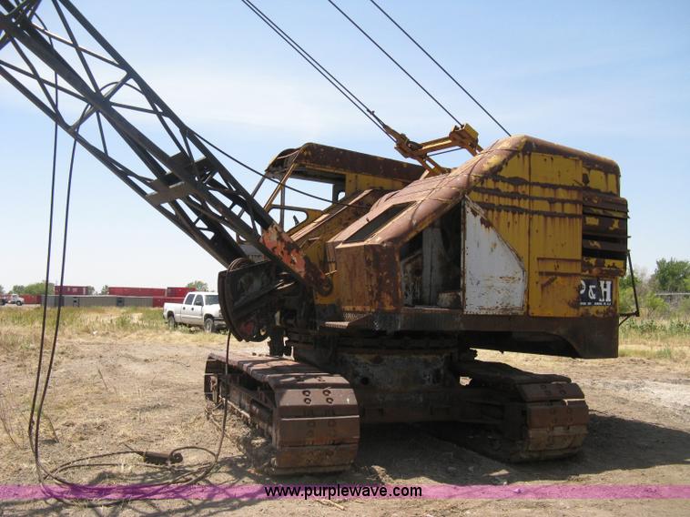 image for item A6493 P & H 655B drag-line lattice boom crane