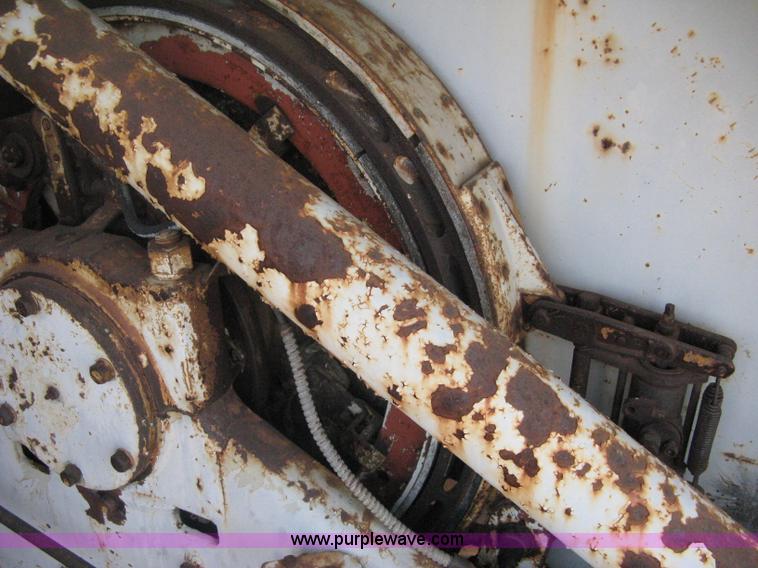 image for item A6493 P & H 655B drag-line lattice boom crane