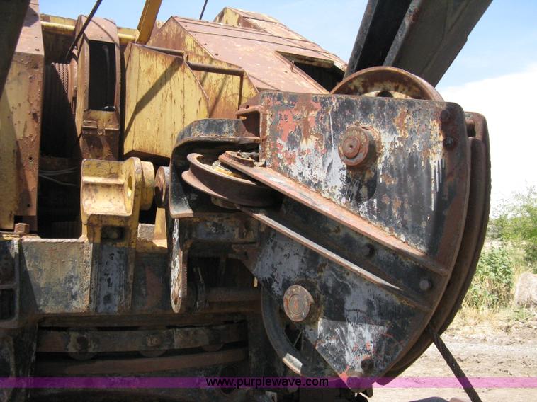 image for item A6493 P & H 655B drag-line lattice boom crane